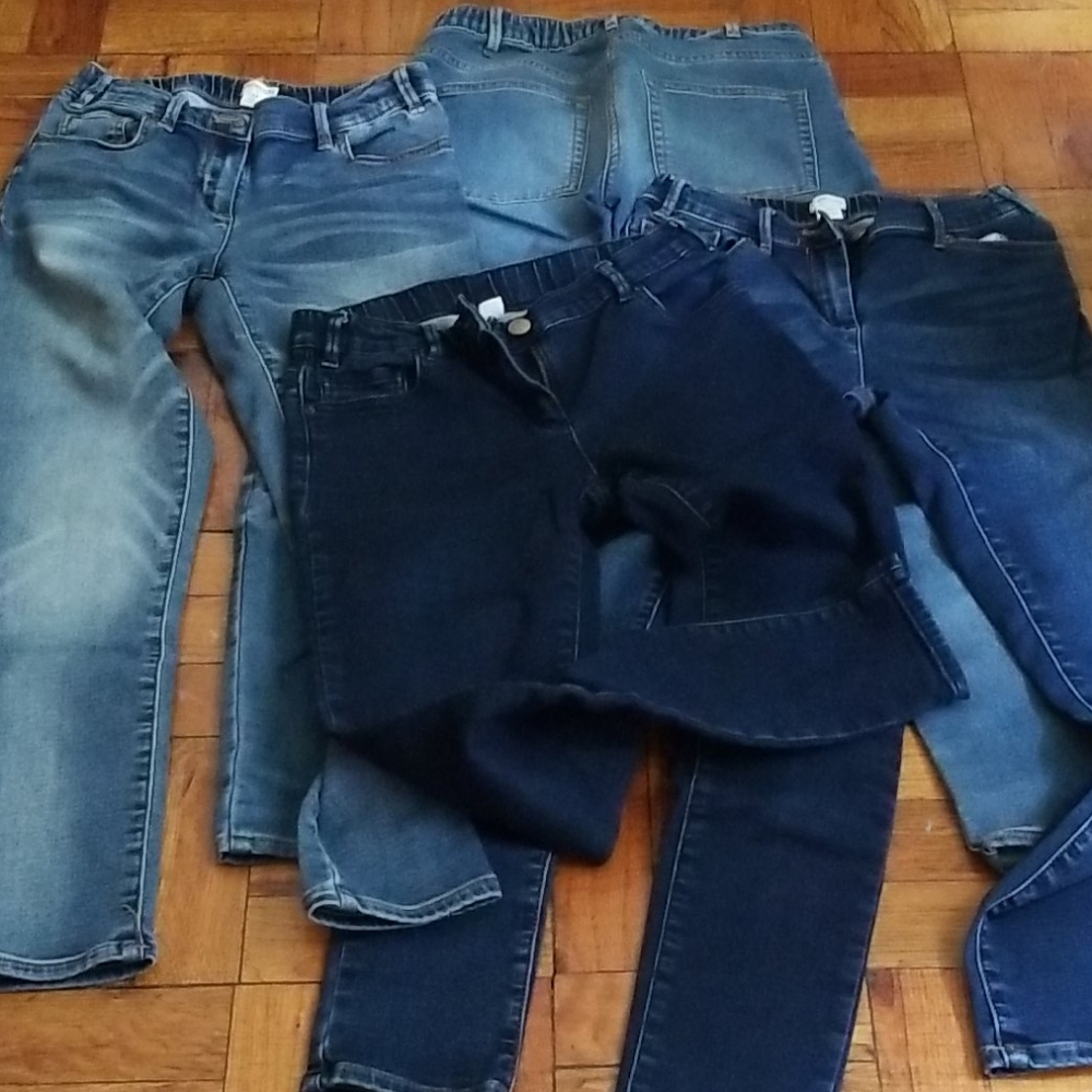 Girls jeans.